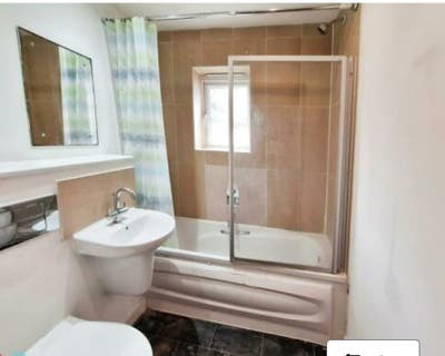 Bedroom, kitchen, living room with shared bathroom Main Photo