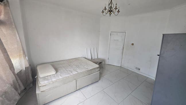   Double Rooms Available in Isleworth!😃 Main Photo
