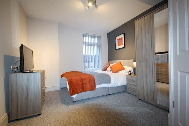 💥Amazing Ensuite room in stunning house share Main Photo