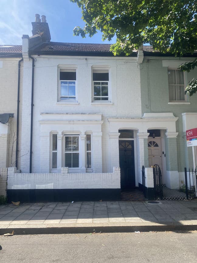  Double room, Nine Elms - with Garden & Terrace Main Photo