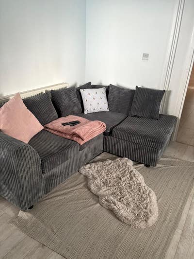 Double Room Available  Main Photo