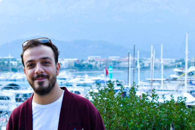 Professional Male seeks a single or double room Main Photo