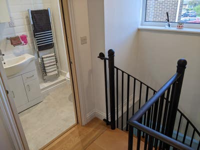 Modern Double Bedroom apartment with bills include Main Photo