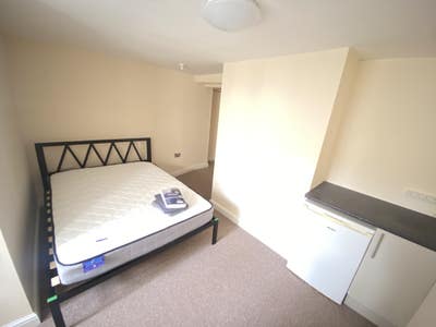 King’s Lynn  town centre large refurbished rooms Main Photo