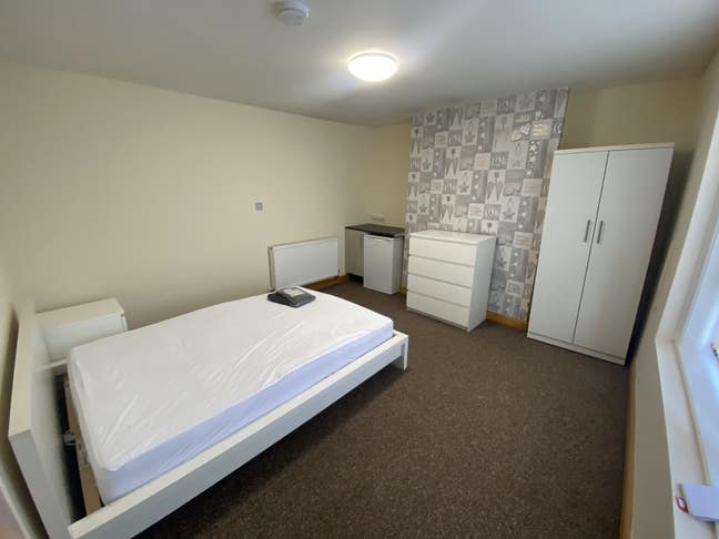 King’s Lynn  town centre large refurbished rooms Main Photo