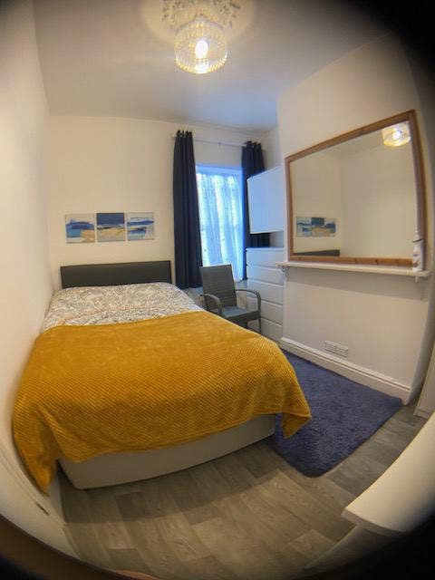 Furnished Single Room close to Reading Town Centre Main Photo