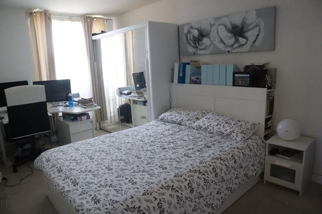 Flat mate wanted in this fantastic Apartment   Main Photo