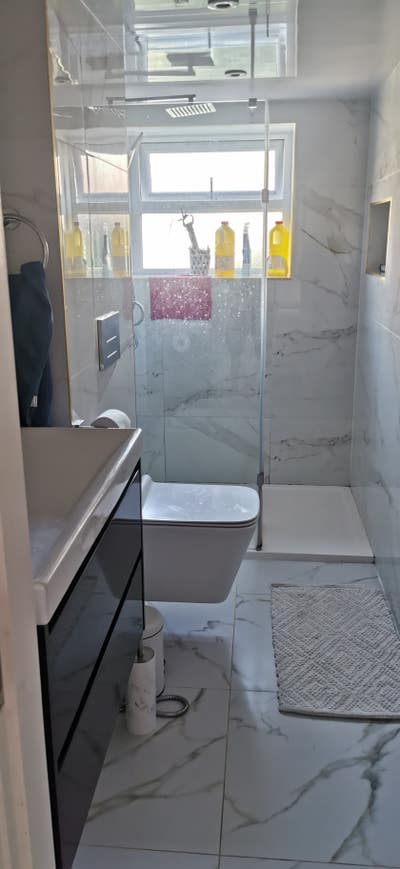 Large Double room with en-suite brand new Main Photo