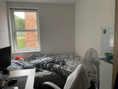 Double bed room in Cherry Tree Lodge Main Photo
