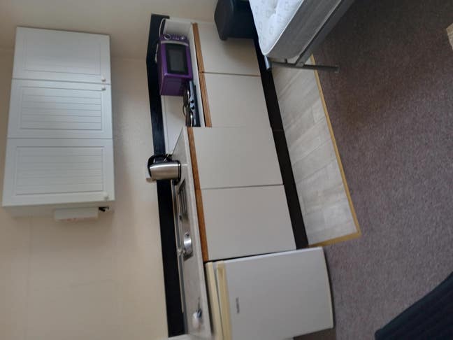 Single Room in House Share Main Photo