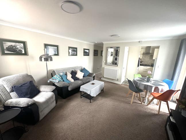 1 bed annex Monday - Friday  Main Photo