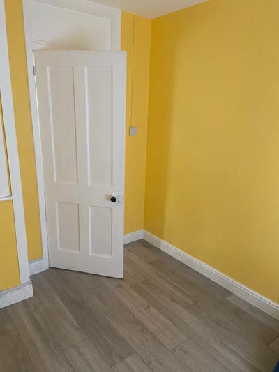 2 bdrms for rent-live out landlord Main Photo