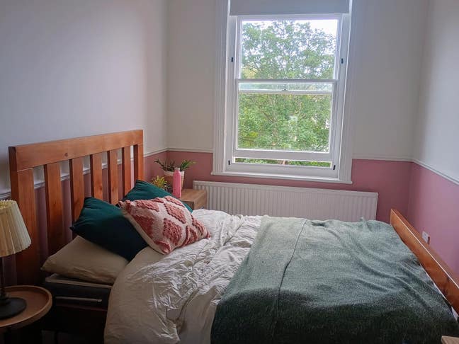 Double room temporarily available Main Photo