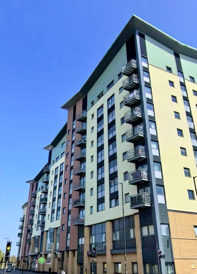 Double Room 2 mins walk Edmonton Green Station Main Photo