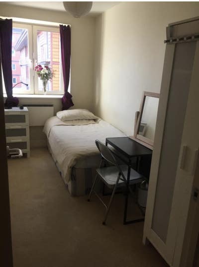 Comfortable Clean  Single Room Main Photo
