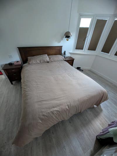 Refurbished Studio Room in Great Location  Main Photo