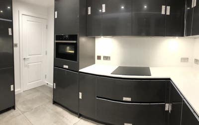 Immaculate - Single Room For Rent Main Photo