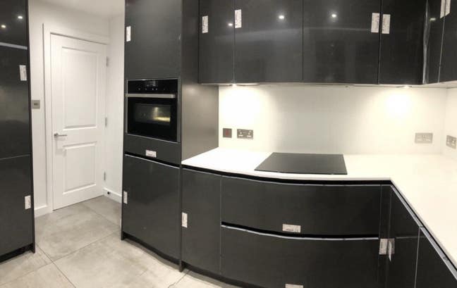 Immaculate - Single Room For Rent Main Photo