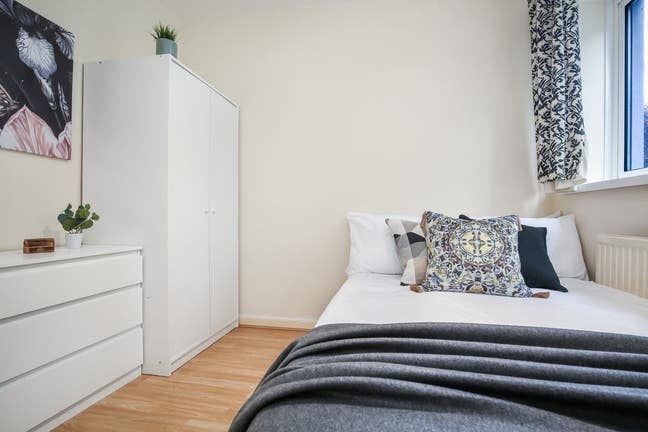 Modern Living in a Prime Location Main Photo