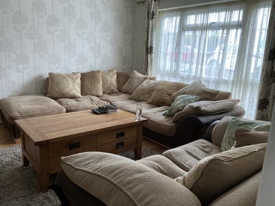 House share in Godstone  Main Photo