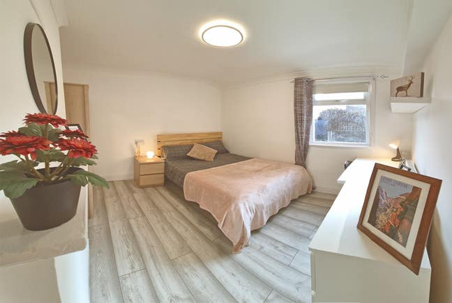Cozy Double room in modern house in Mile End Main Photo