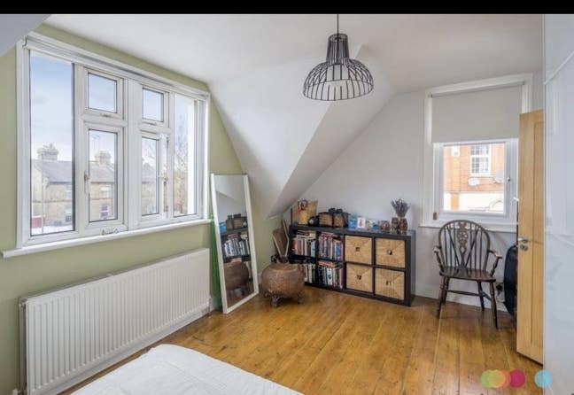 Double bed available, North London N20 Main Photo
