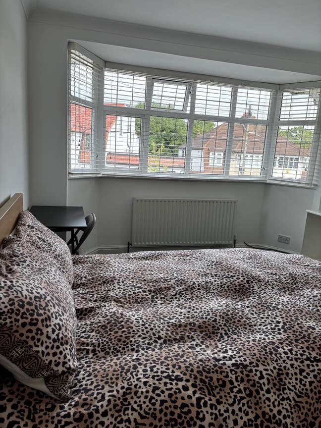 Spacious double room in New Barnet Main Photo