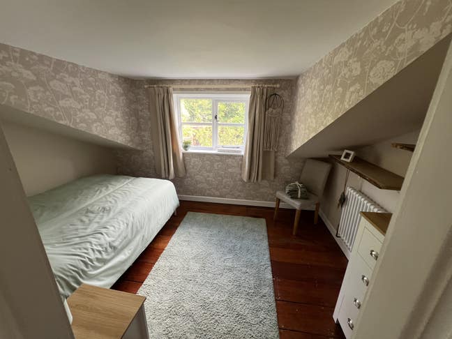 Beautiful Double Room in Charming Thatched Cottage Main Photo