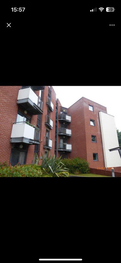 Double room with own bathroom in Didsbury Main Photo
