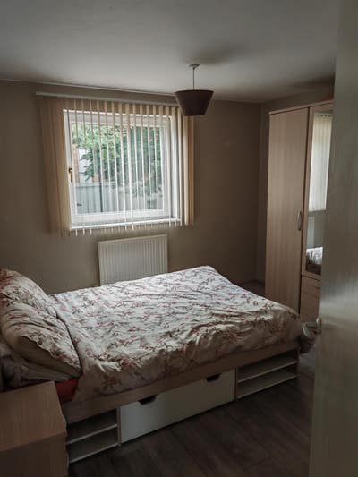 Spacious double rooms to let Main Photo