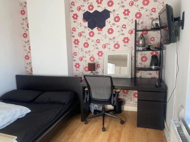 Large double room £800 per month Main Photo