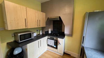 4 bedroom house for a group of 4 Main Photo