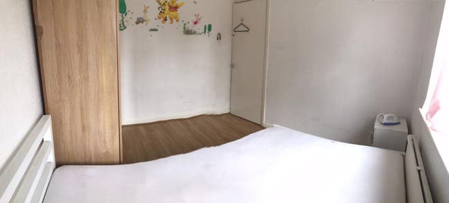 Spacious Double Room Available Main Photo