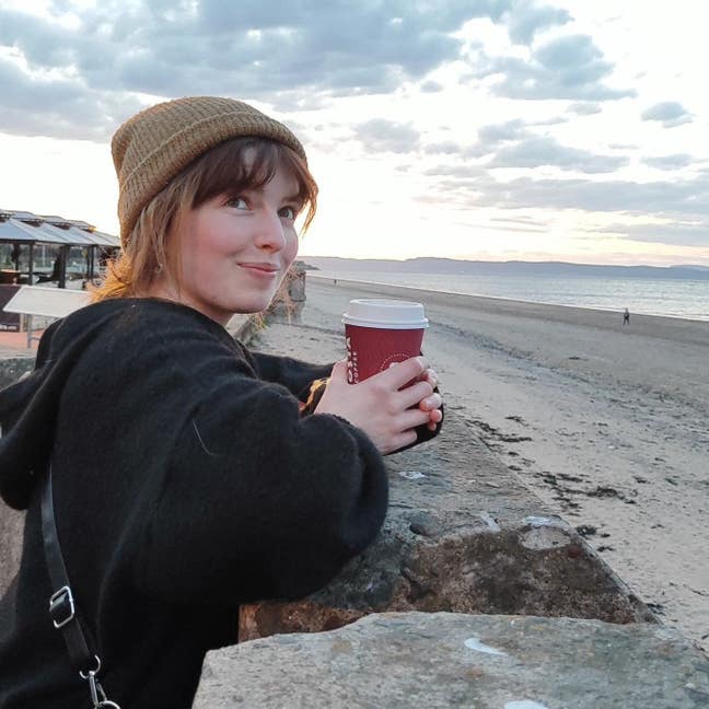 27 Year Old Female Looking for a Room Main Photo