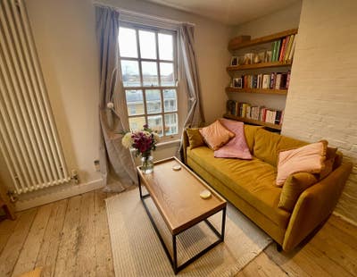 Tranquil one-bed in the heart of SE1 Main Photo