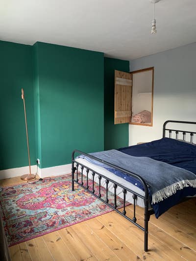 £625 Double Room in Furnished Home Away From Home Main Photo