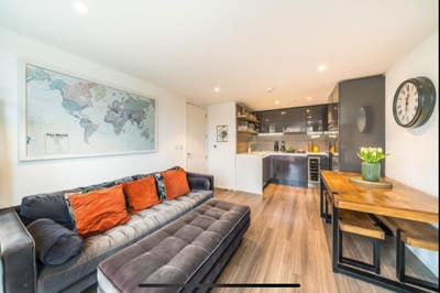 Modern Two-Bedroom Apartment - All Bills Included Main Photo