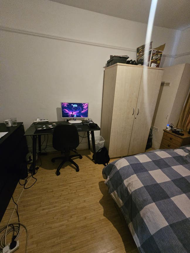 Room Available in Ladbroke Grove Area Main Photo