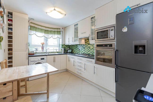 3 Bedroom Flat to Rent in SE1 with garden Main Photo