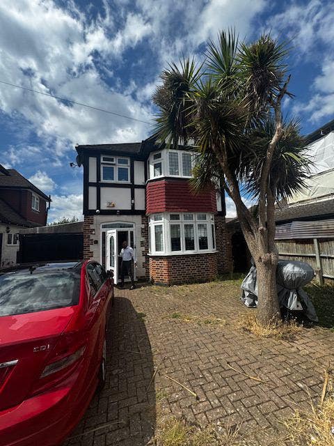 Double Room in Shared House New Malden Main Photo