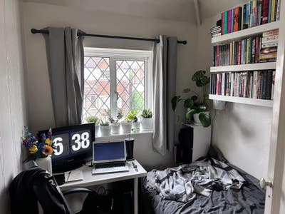 Single Room for Rent, Great Location Main Photo