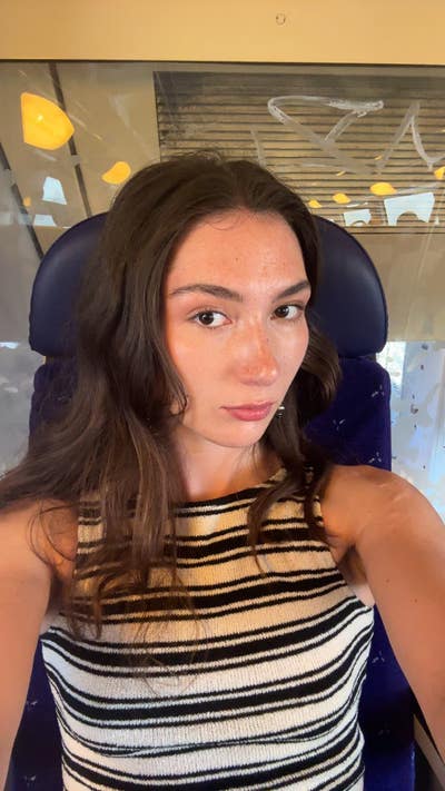 Hi! I’m looking for a room or to buddy up f... Main Photo