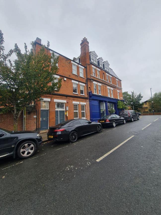 First-floor one bedroom flat located on Tottenham  Main Photo