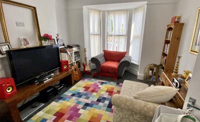 Available Now Premium,  Spacious Room Shared House Main Photo