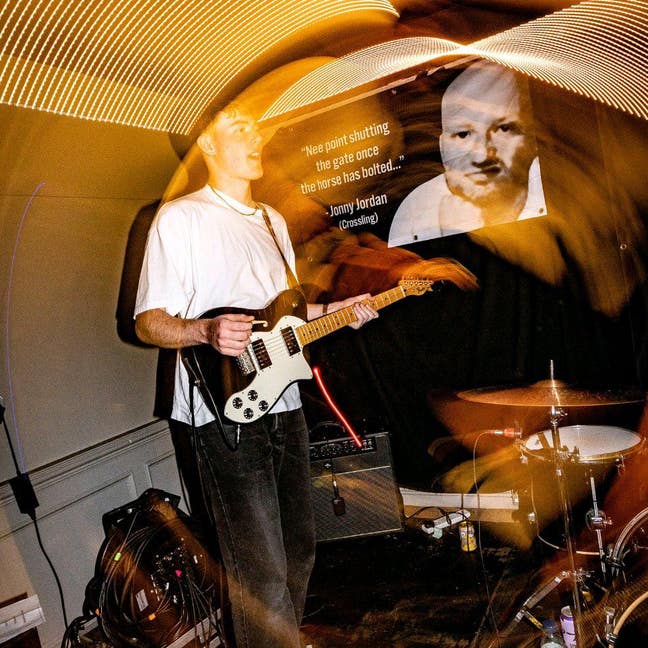 Young Professional Looking for a Double Room Main Photo