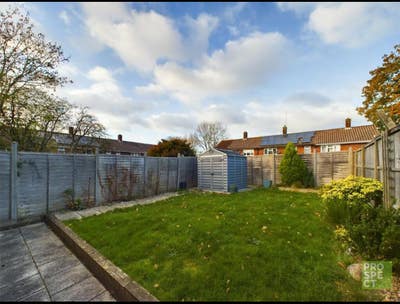 House share, RG12  2RP Main Photo