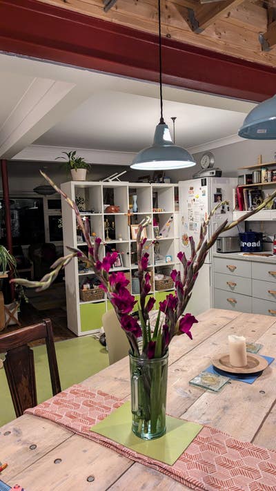 Beautiful lodgings in leafy Nether Edge Main Photo