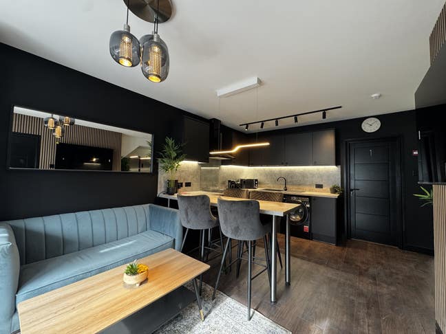 🏡 Modern 6-Bed Ensuite HMO – All Bills Included – Main Photo
