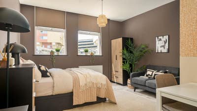 Newly developed - Ultra Modern Suites - WF1 Main Photo
