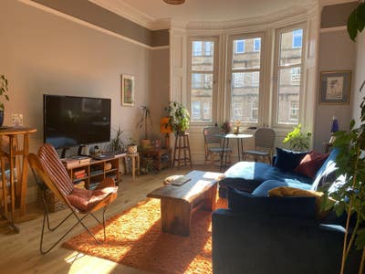 Beautiful Furnished Spacious Flat in Govanhill Main Photo